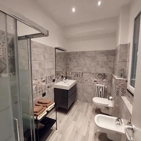 Apartment Maison Svetla Lecco